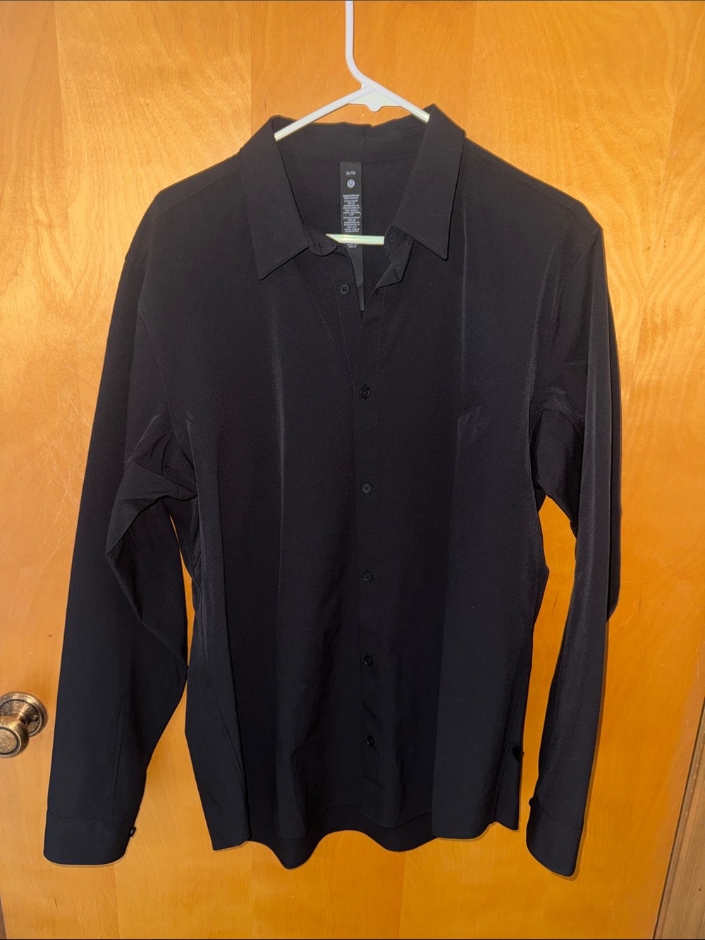 Mens Lululemon Black Button-Up Dress Shirt